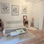 Holiday home L'hirondelle Airvault