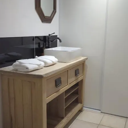 L'hirondelle Airvault