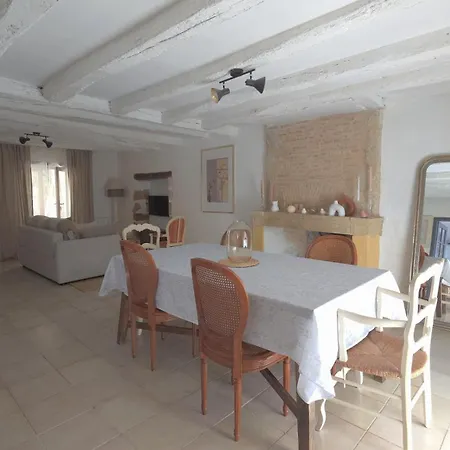 Holiday home L'hirondelle Airvault