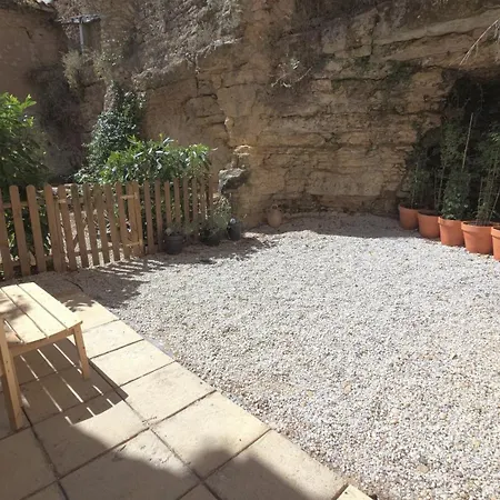 Hébergement de vacances L'hirondelle *