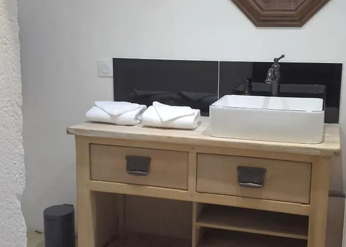 L'hirondelle Semesterbostad *